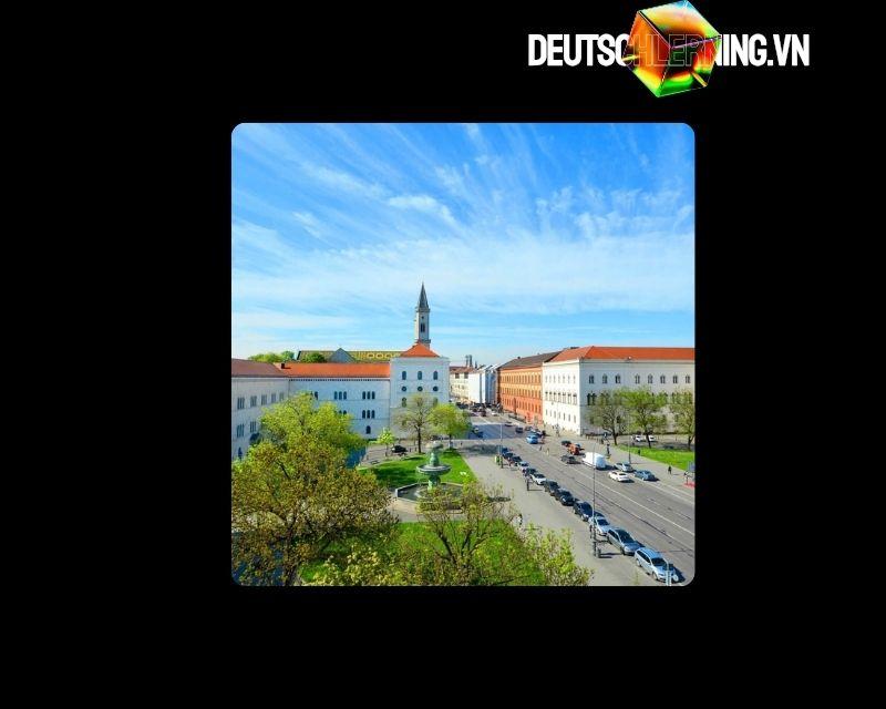 Ludwig-Maximilians-Universität München (LMU)